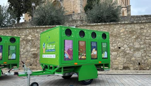 La Mancomunitat des Raiguer rep i distribueix els remolcs mòbils de recollida de residus